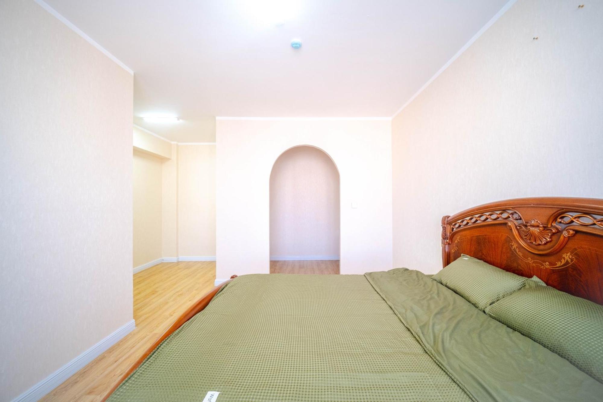Eagle Town Serviced Apartment أولان باتور المظهر الخارجي الصورة