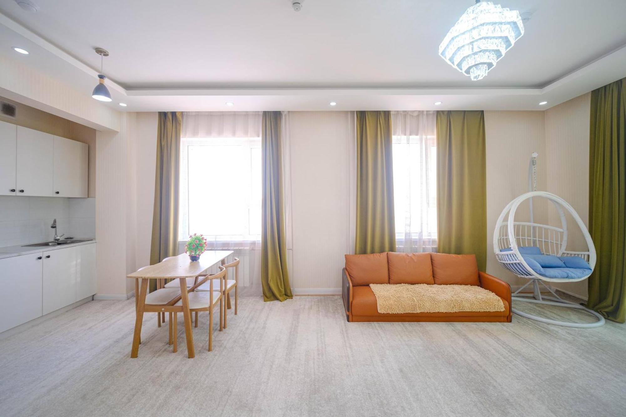 Eagle Town Serviced Apartment أولان باتور المظهر الخارجي الصورة